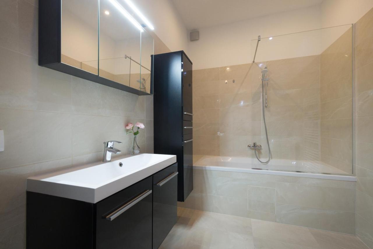 Donaustadt Special Apartments 1220 Вена Экстерьер фото